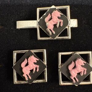 PINK PONY cufflinks and tie bar set -vintage